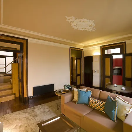 Youropo - Bolhao Apartman *