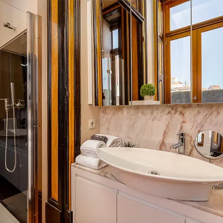 Youropo - Bolhao Porto